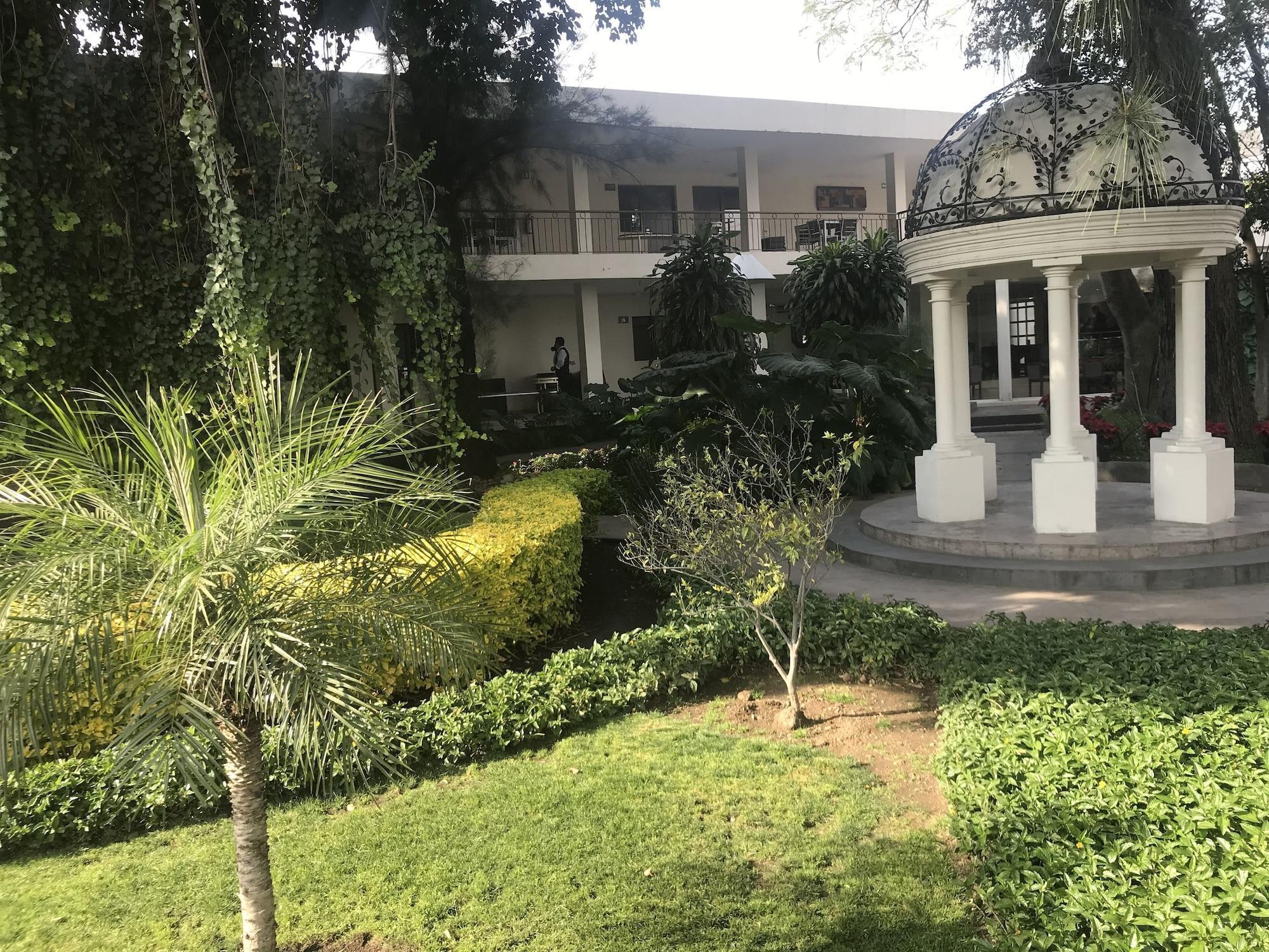 Hotel Ronda Minerva - Arborea Guadalajara Bagian luar foto