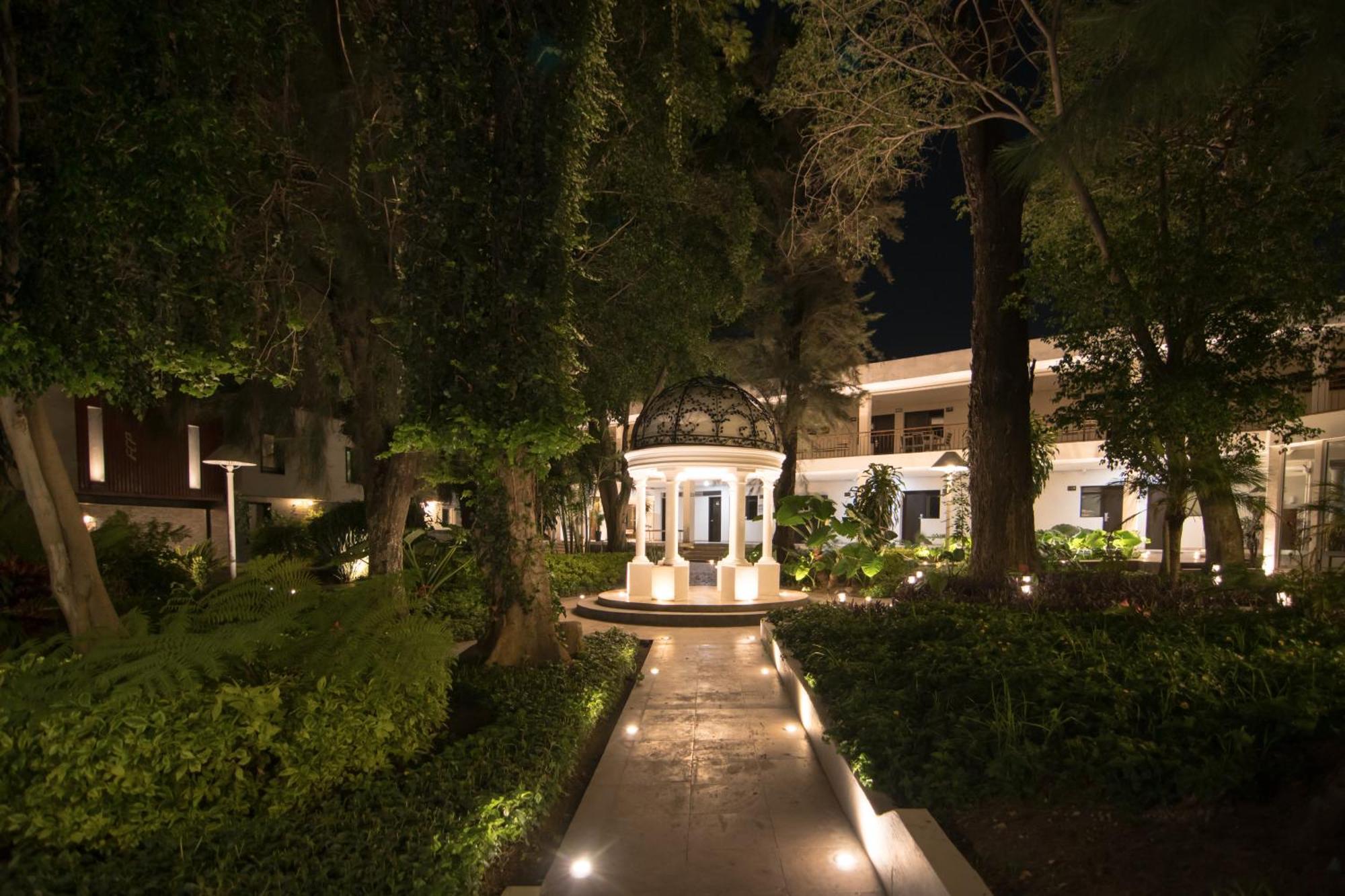 Hotel Ronda Minerva - Arborea Guadalajara Bagian luar foto