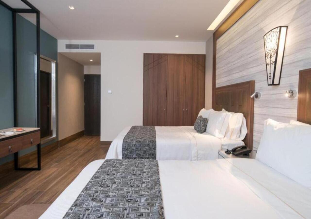 Hotel Ronda Minerva - Arborea Guadalajara Bagian luar foto