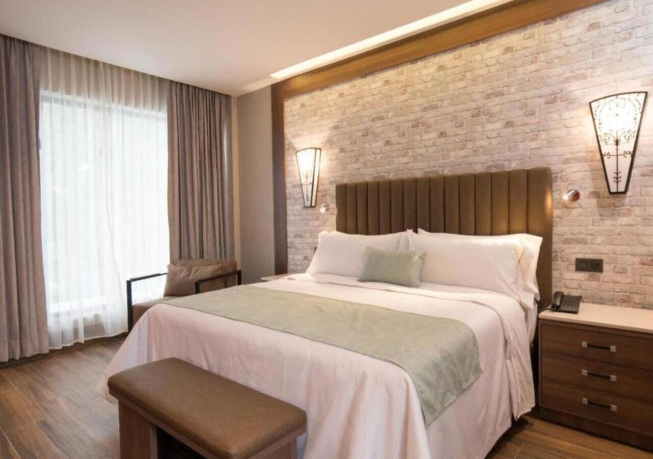 Hotel Ronda Minerva - Arborea Guadalajara Bagian luar foto